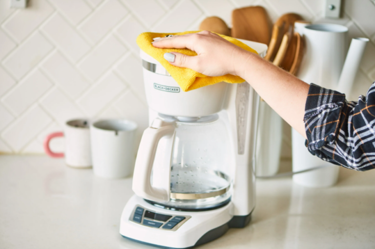 Clean Coffe Maker